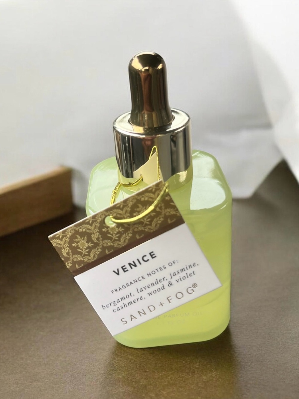 Sand + Fog Venice Women’s Fragrance Oil - Light Green